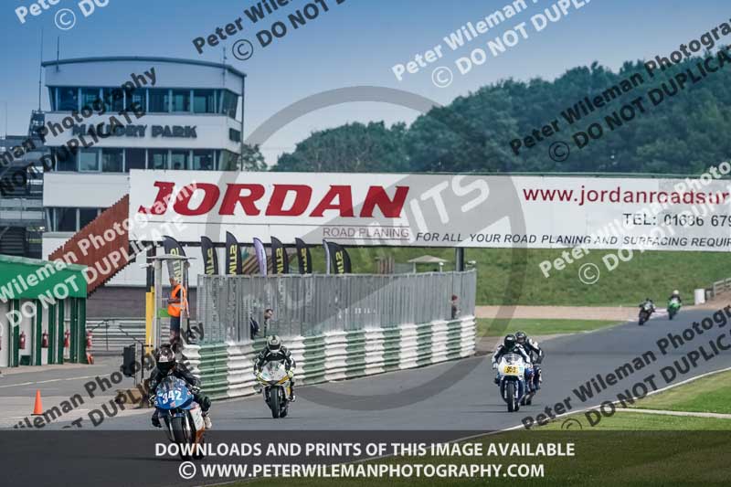 enduro digital images;event digital images;eventdigitalimages;mallory park;mallory park photographs;mallory park trackday;mallory park trackday photographs;no limits trackdays;peter wileman photography;racing digital images;trackday digital images;trackday photos